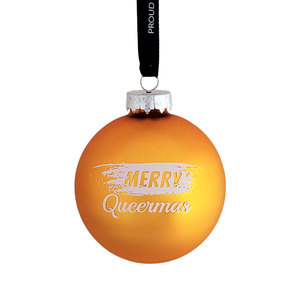 Decorate your Christmas tree with the yellow Merry Queermas bauble from Proud Christmas. The bauble is made in glass and comes in a giftbox.